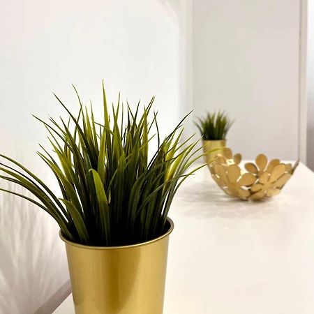 Maximilian Dreams Apartment Madrid Ngoại thất bức ảnh