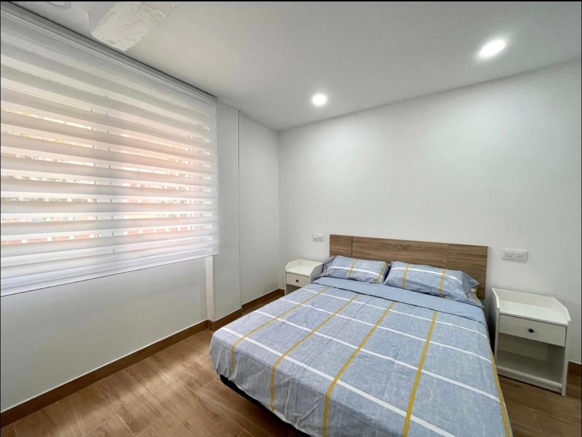 Maximilian Dreams Apartment Madrid Ngoại thất bức ảnh