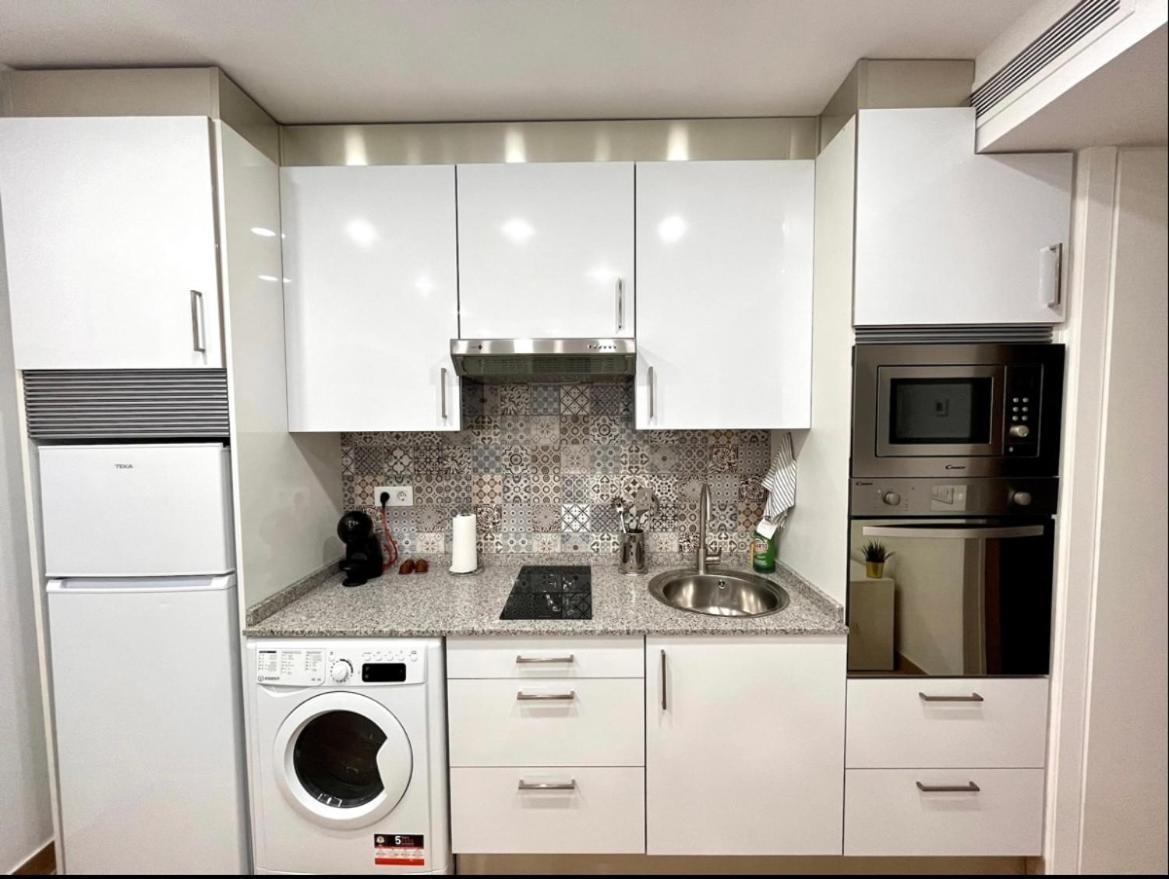 Maximilian Dreams Apartment Madrid Ngoại thất bức ảnh